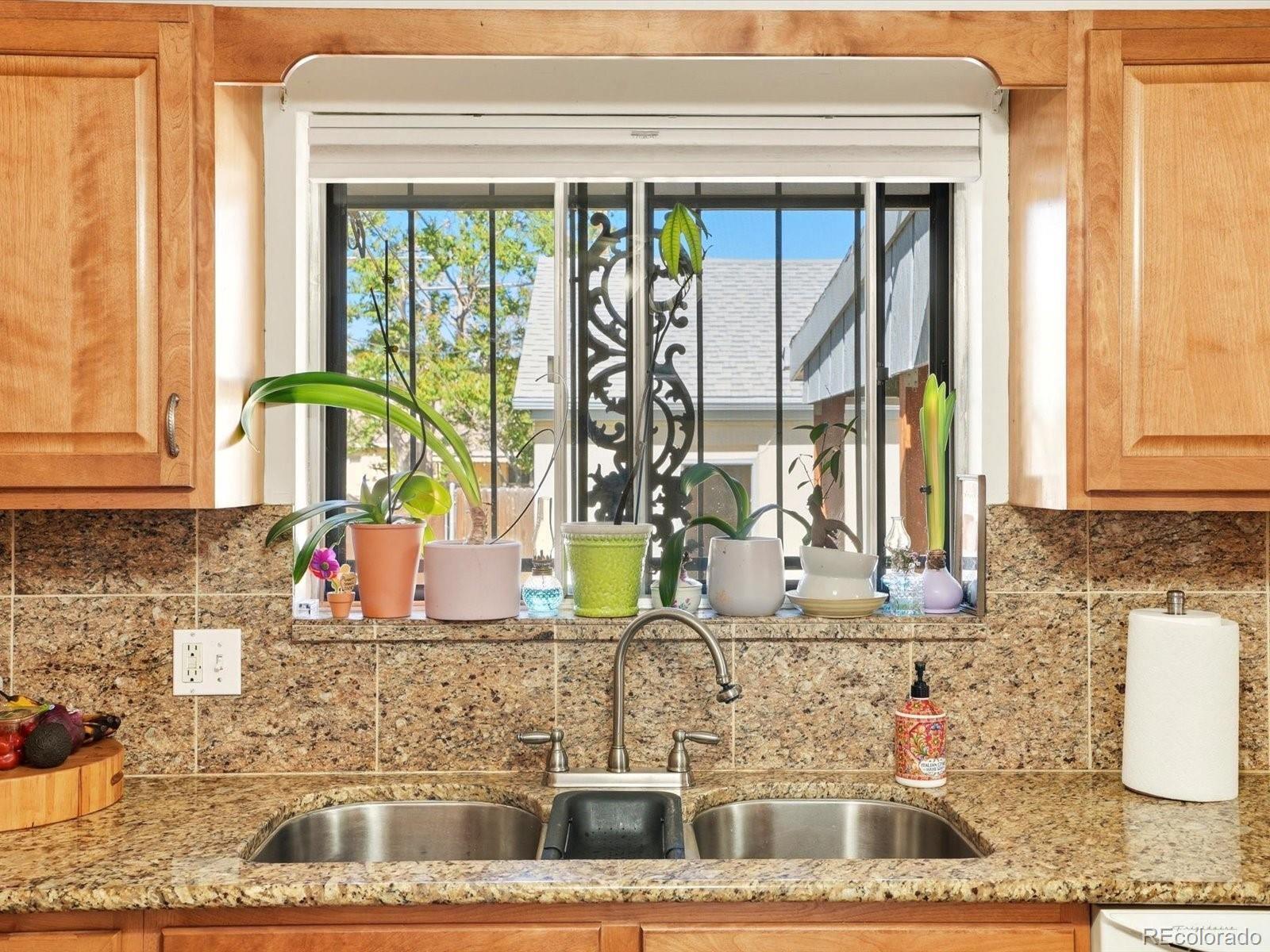MLS Image #12 for 4965  milwaukee street,denver, Colorado