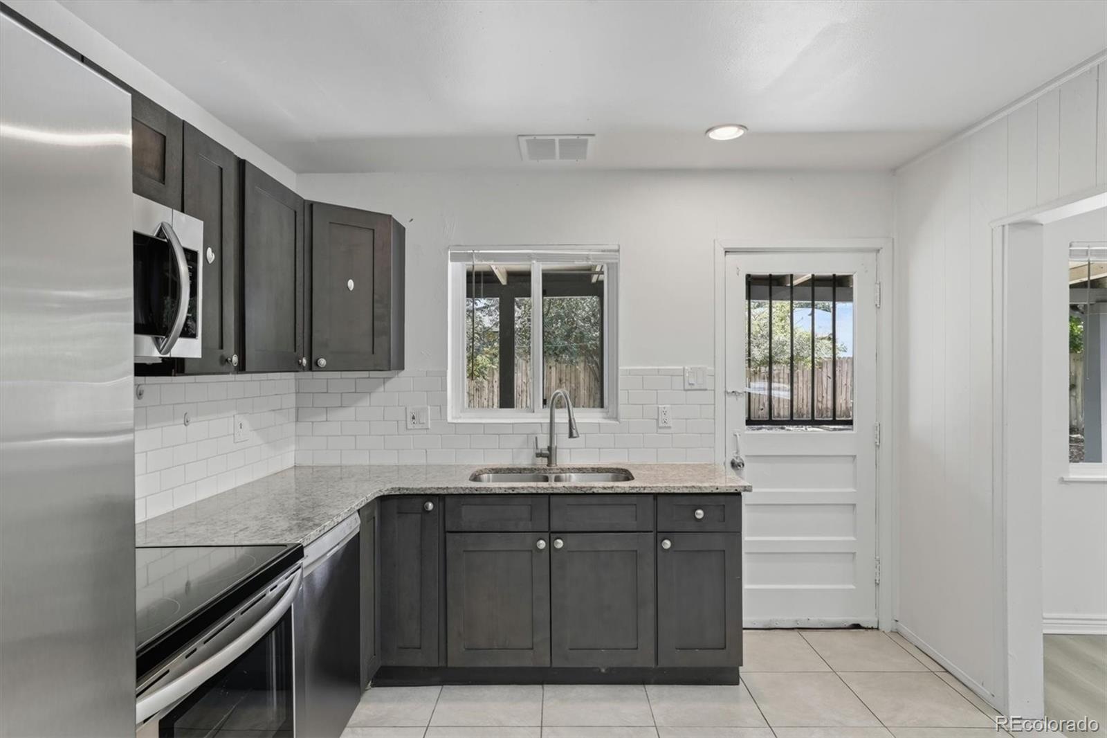 MLS Image #20 for 900  quentin street,aurora, Colorado