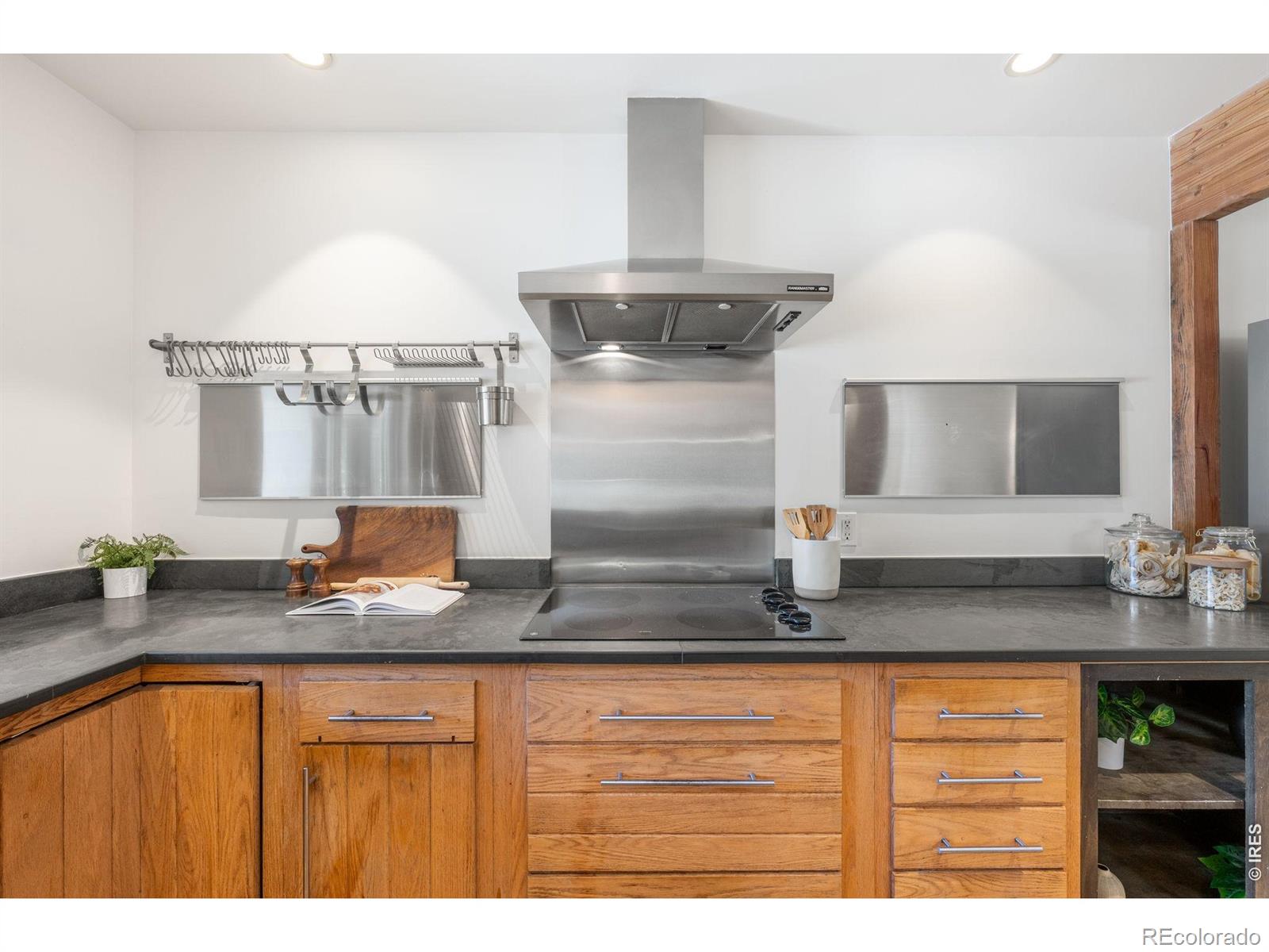 MLS Image #6 for 903  cypress drive,boulder, Colorado