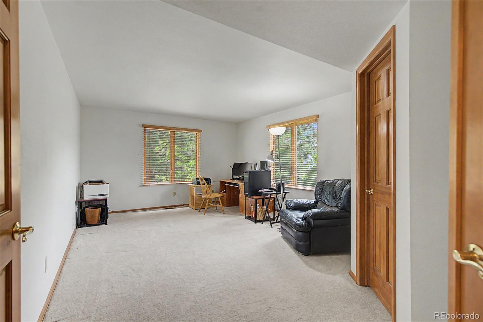MLS Image #18 for 125  chantrey court,colorado springs, Colorado