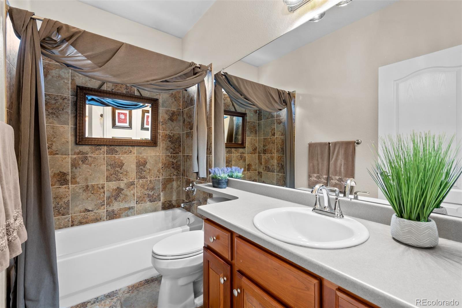MLS Image #14 for 10676  chandon place,littleton, Colorado