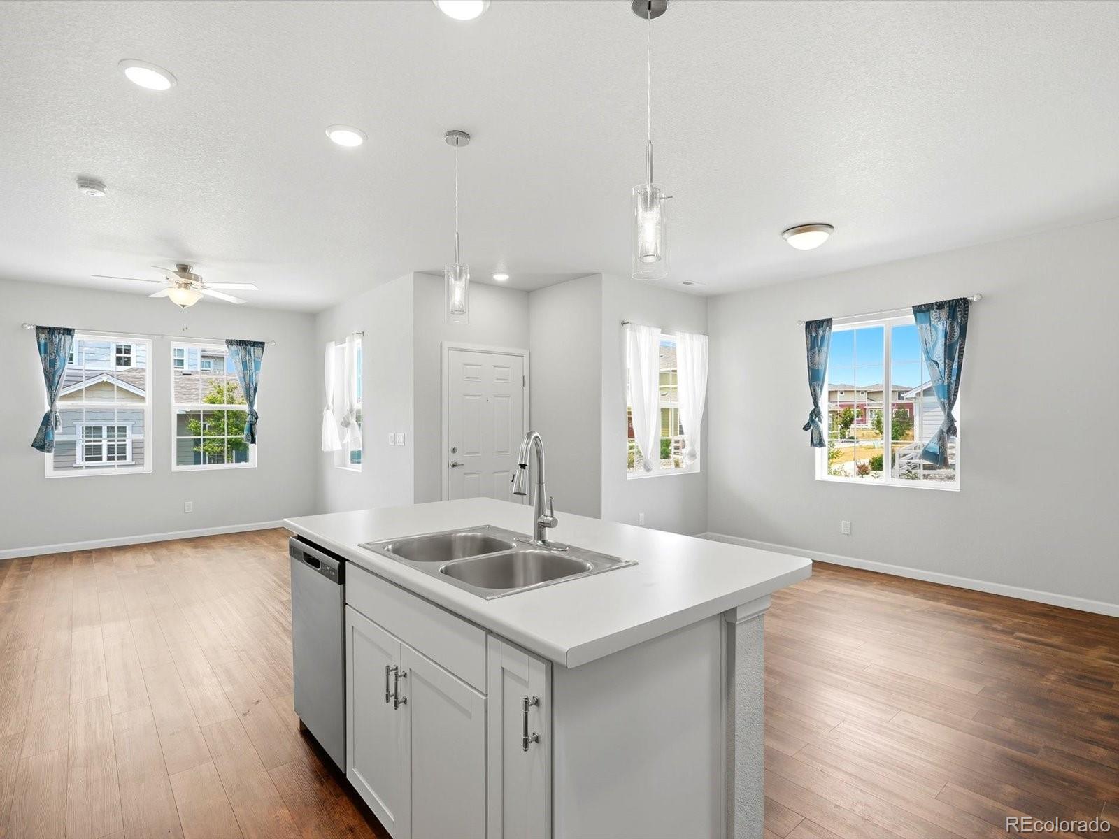 MLS Image #15 for 16392  hay barn heights ,monument, Colorado