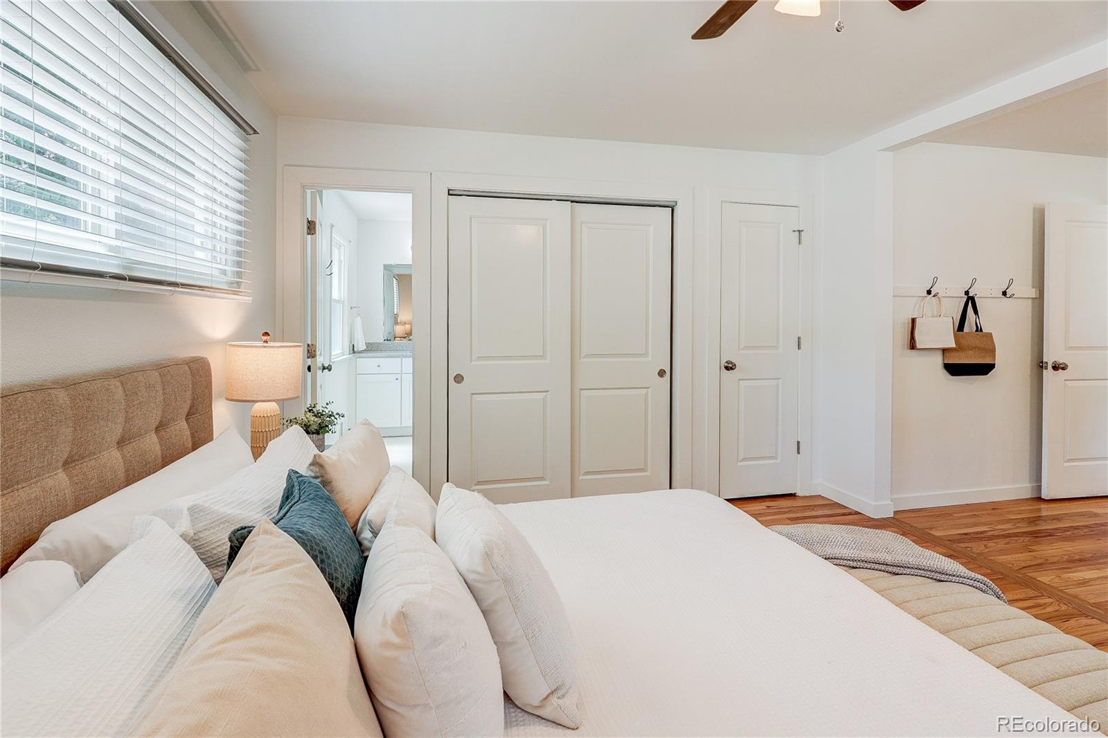 MLS Image #30 for 2861 s holly place,denver, Colorado