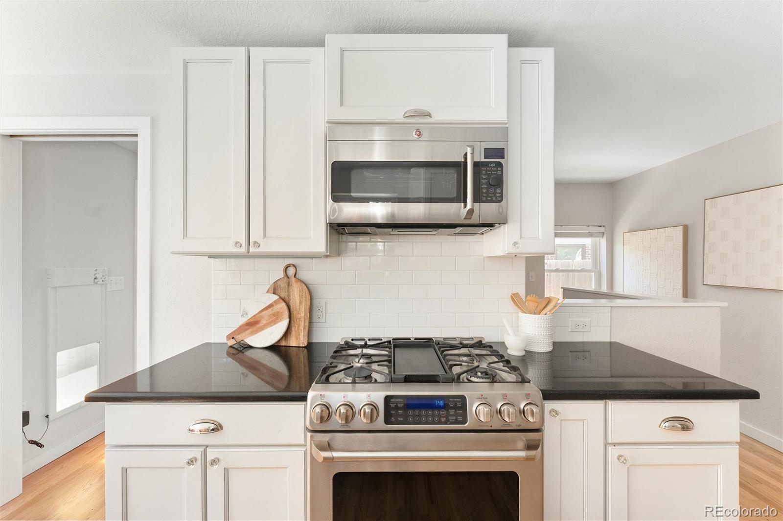 MLS Image #7 for 912  pontiac street,denver, Colorado