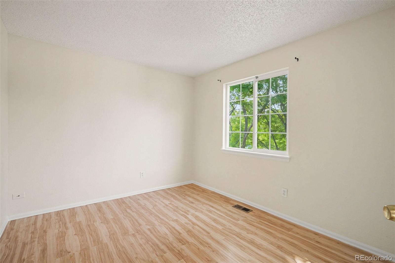 MLS Image #15 for 5333 s ukraine way,aurora, Colorado