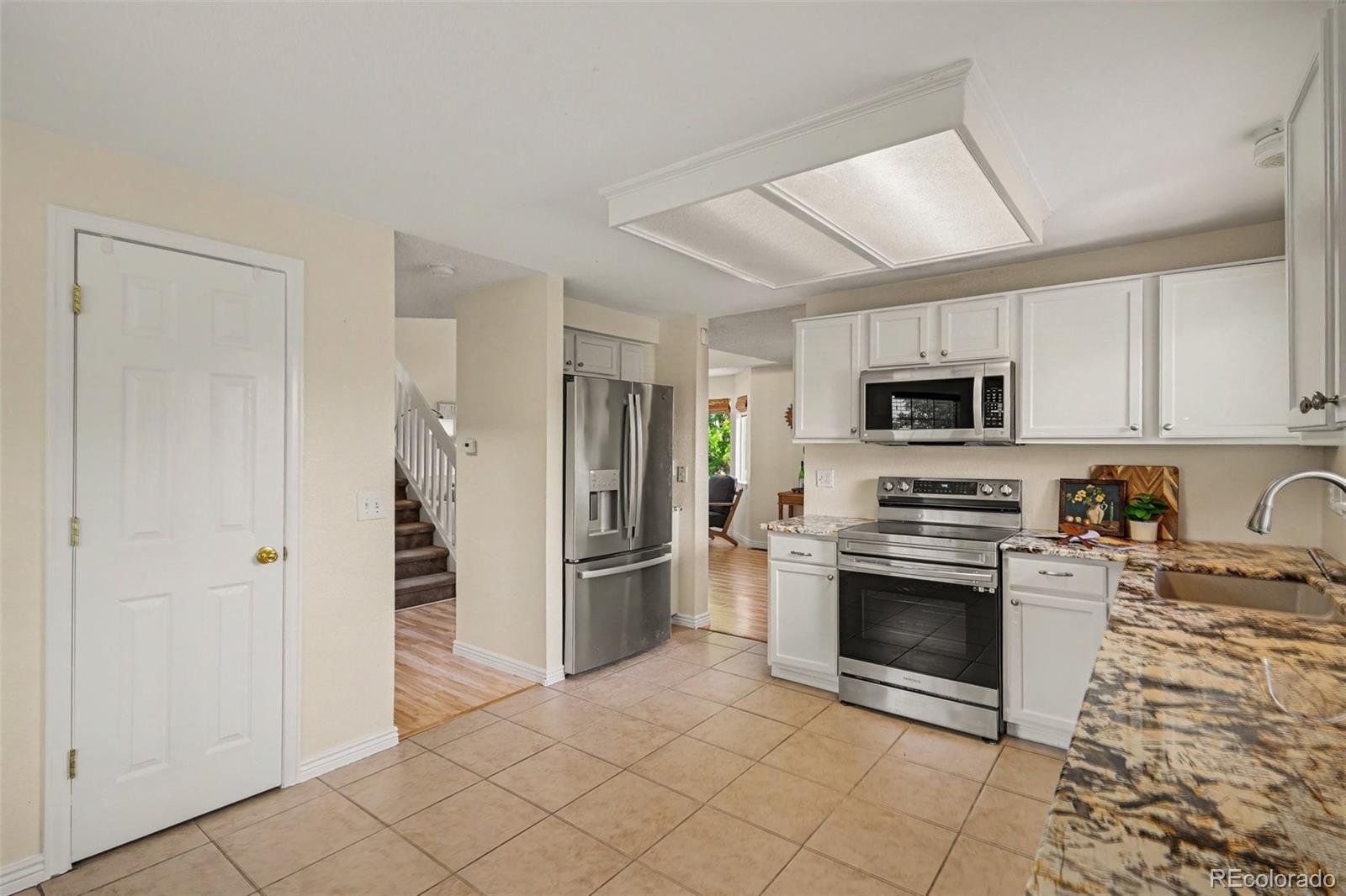 MLS Image #7 for 5333 s ukraine way,aurora, Colorado