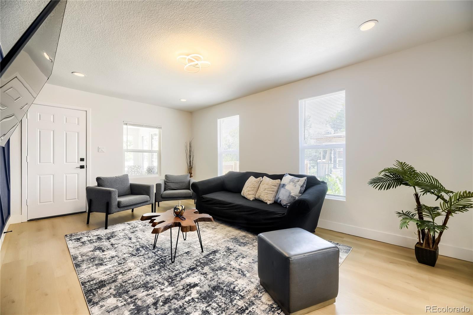 MLS Image #3 for 2235  eaton street,edgewater, Colorado