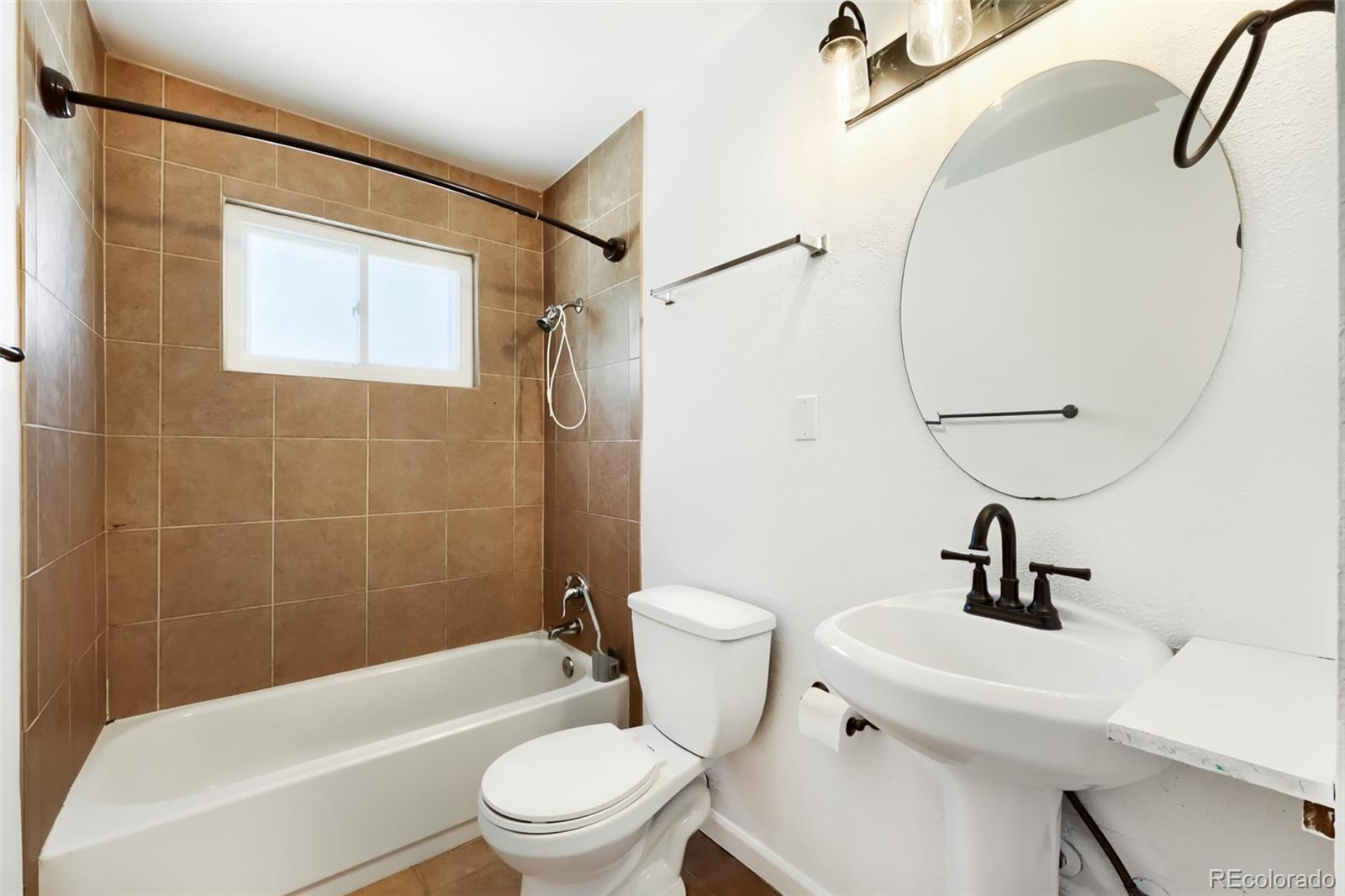 MLS Image #11 for 930  victor street,aurora, Colorado
