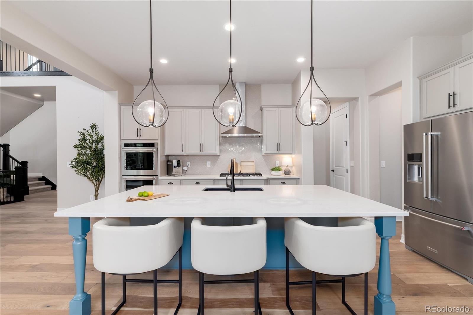 MLS Image #17 for 27500 e lakeview drive,aurora, Colorado