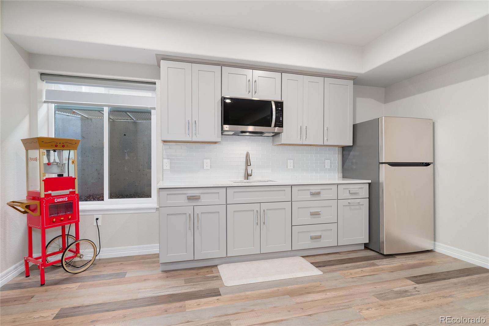 MLS Image #36 for 27500 e lakeview drive,aurora, Colorado