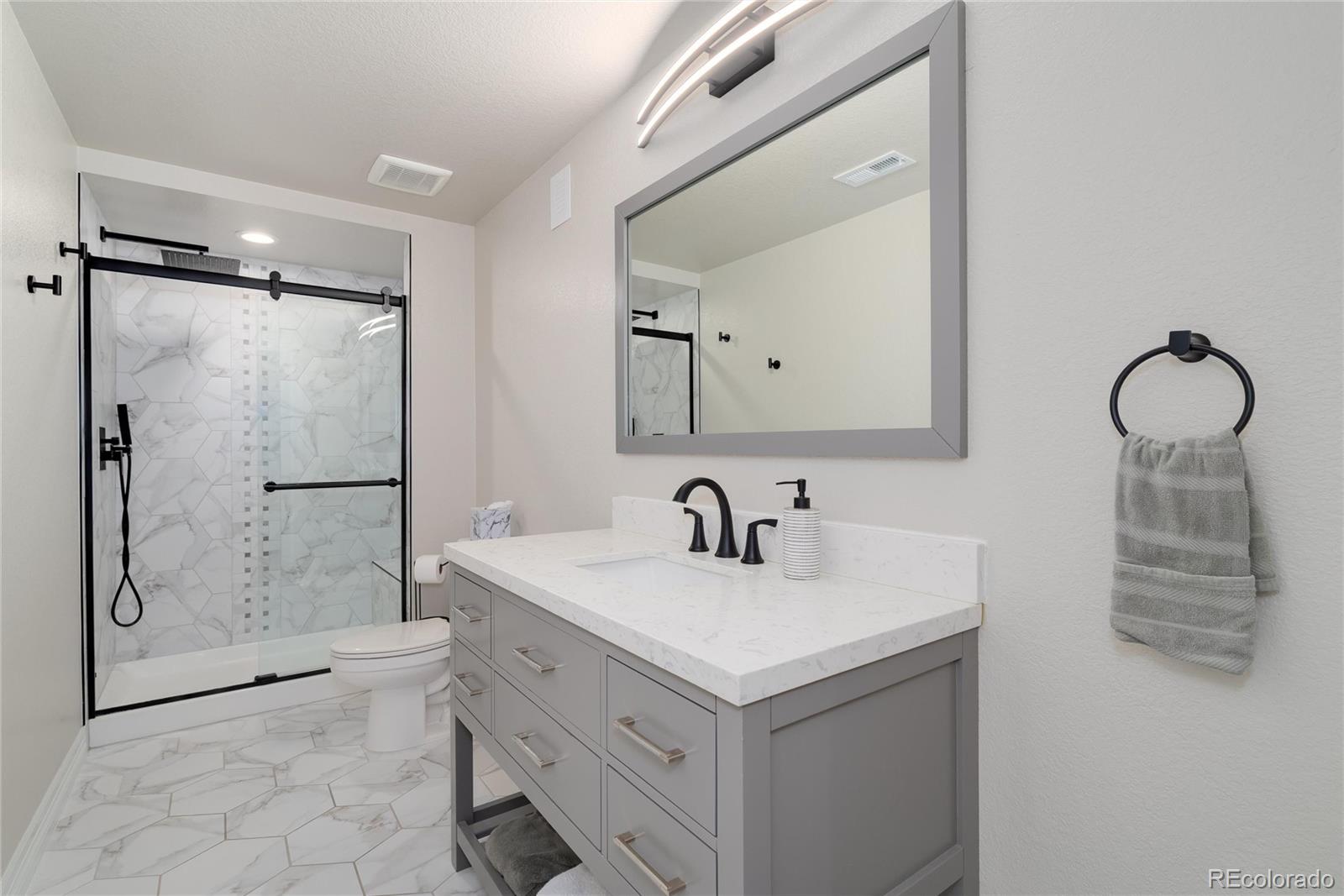 MLS Image #38 for 27500 e lakeview drive,aurora, Colorado