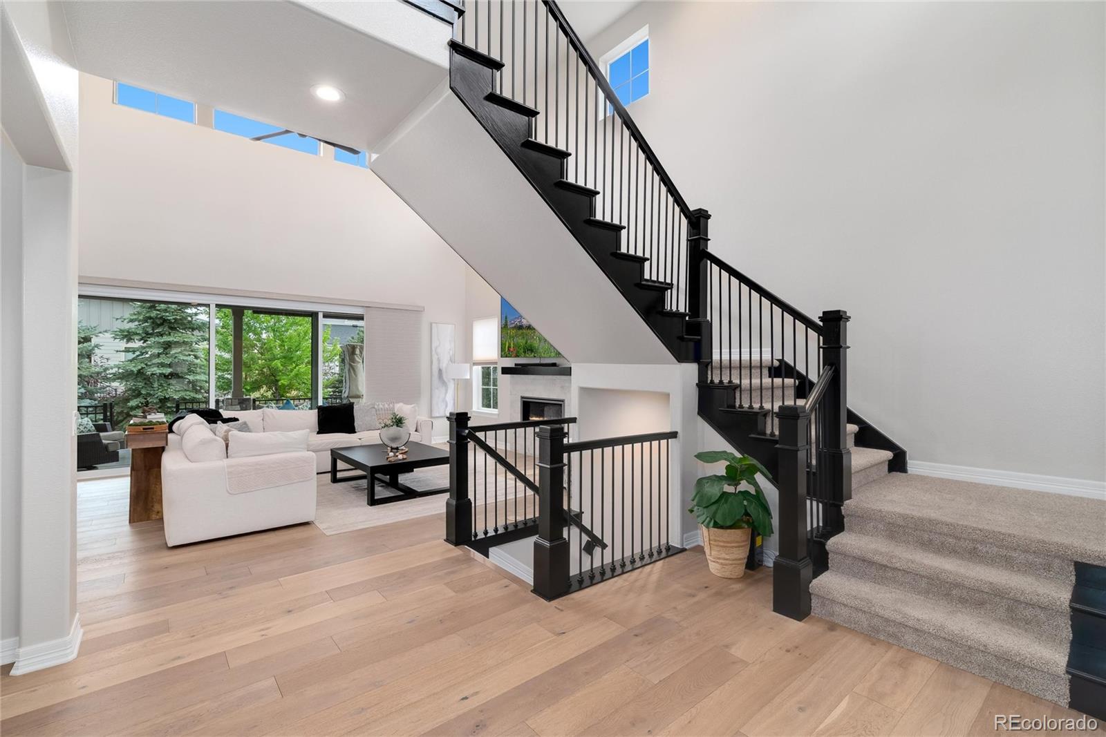 MLS Image #8 for 27500 e lakeview drive,aurora, Colorado