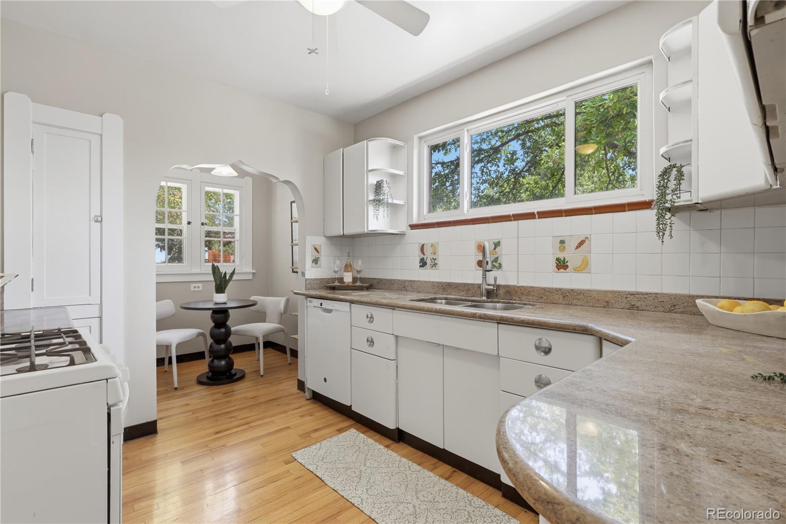 MLS Image #13 for 2854  vrain street,denver, Colorado