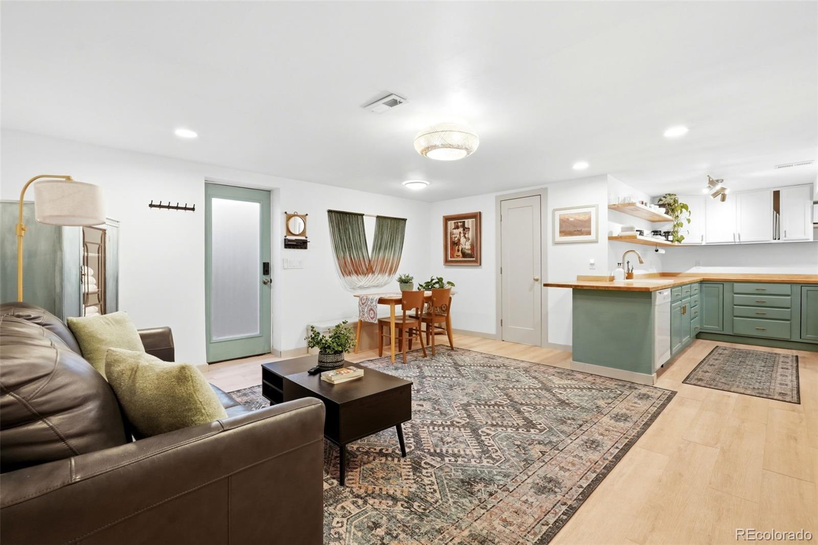 MLS Image #23 for 12220 w 60th avenue,arvada, Colorado