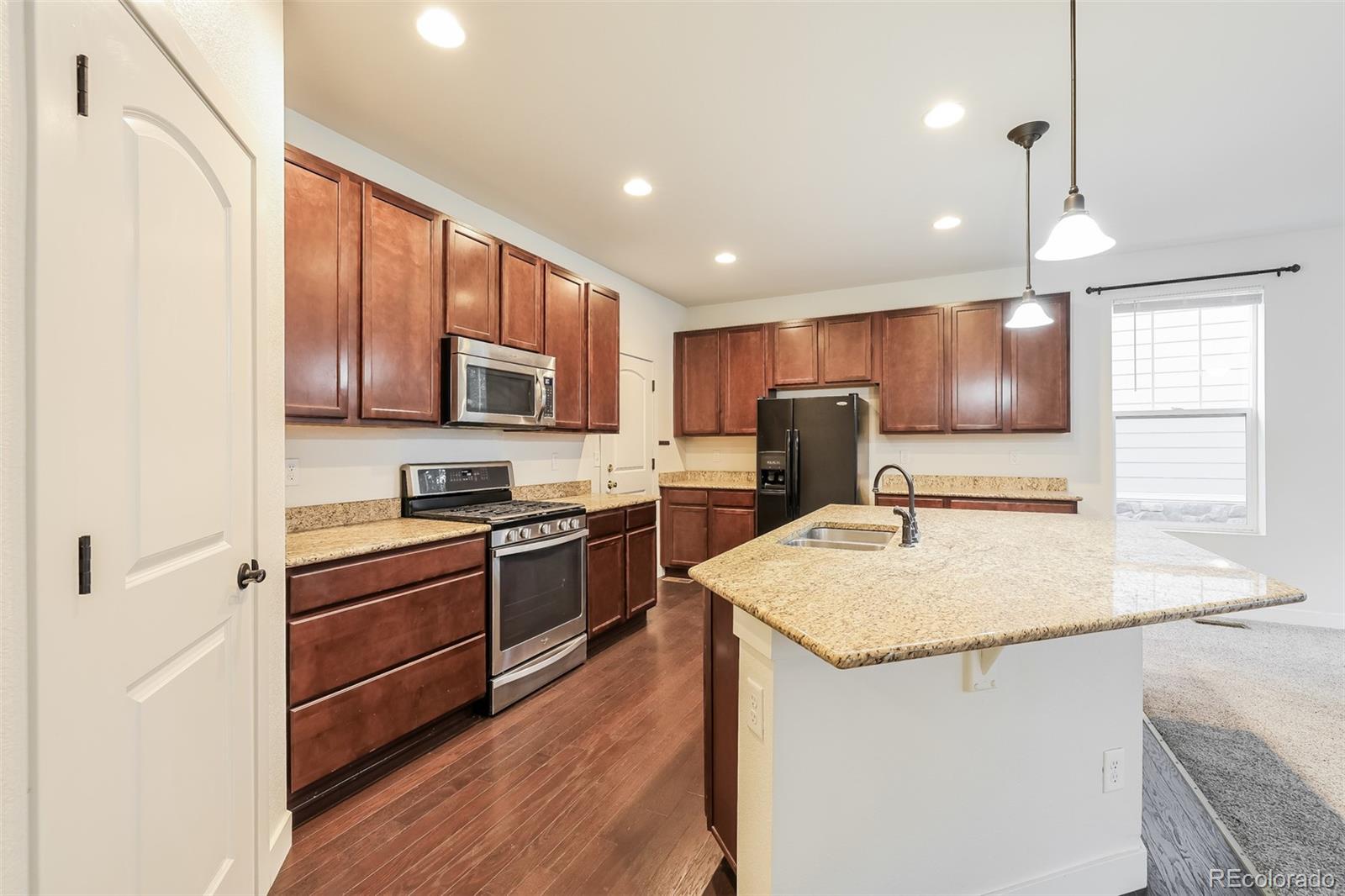 MLS Image #2 for 7844 s elk street,aurora, Colorado