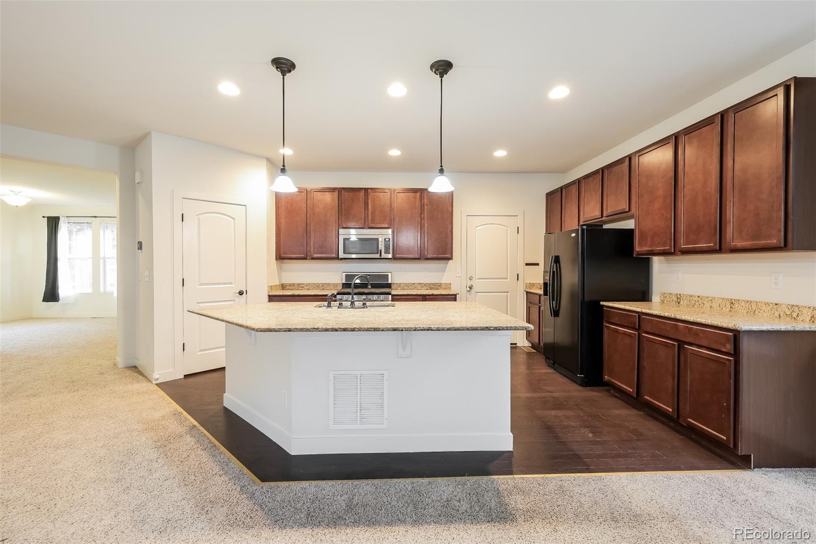 MLS Image #4 for 7844 s elk street,aurora, Colorado