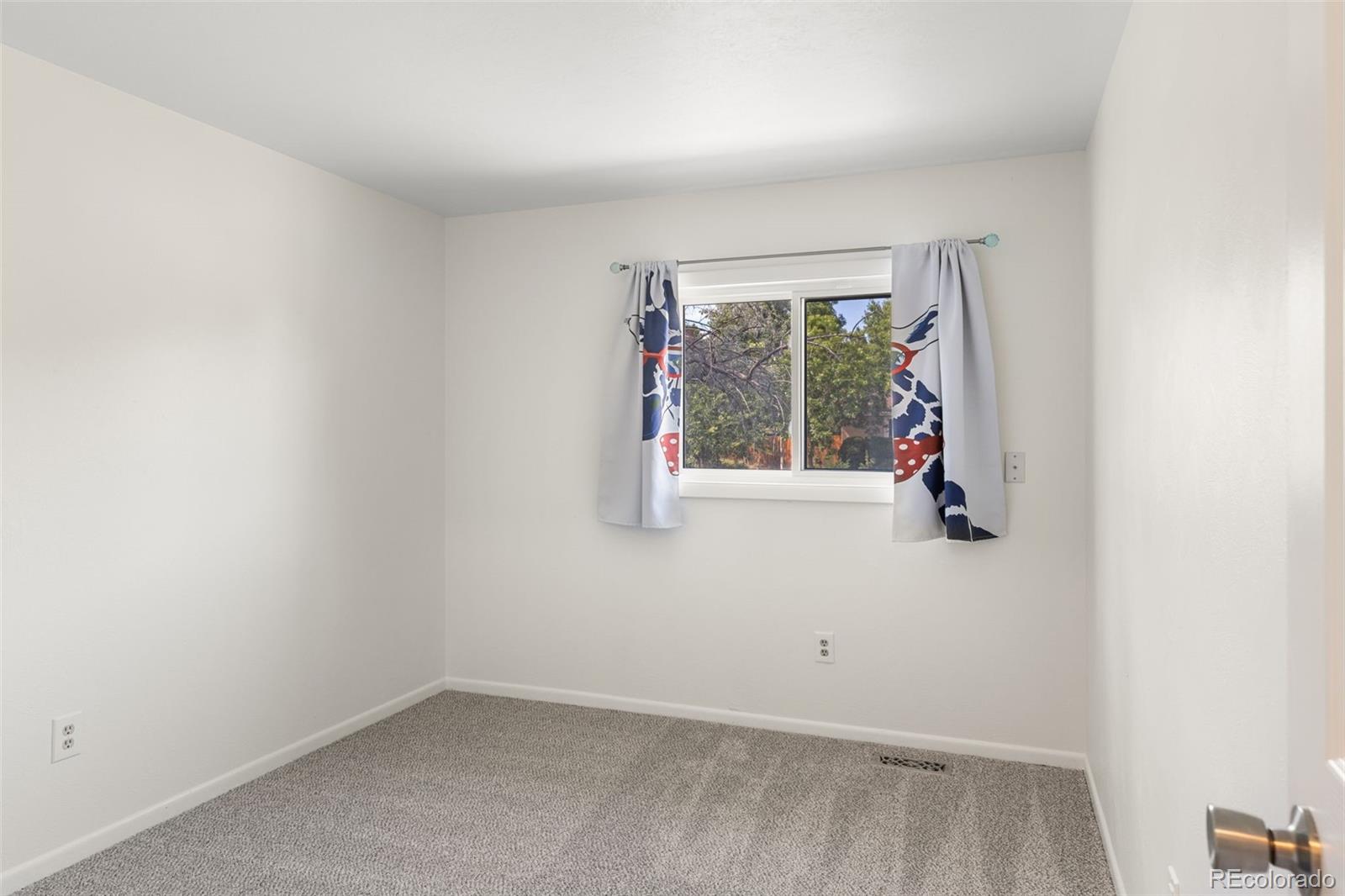 MLS Image #23 for 2554  sierra drive,colorado springs, Colorado