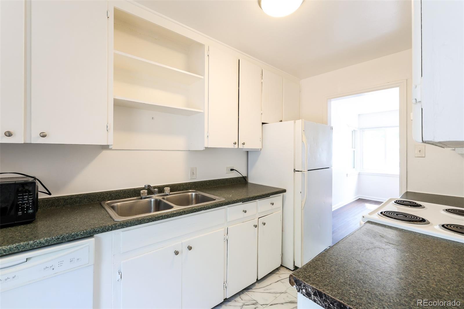 MLS Image #10 for 1616  newark street,aurora, Colorado