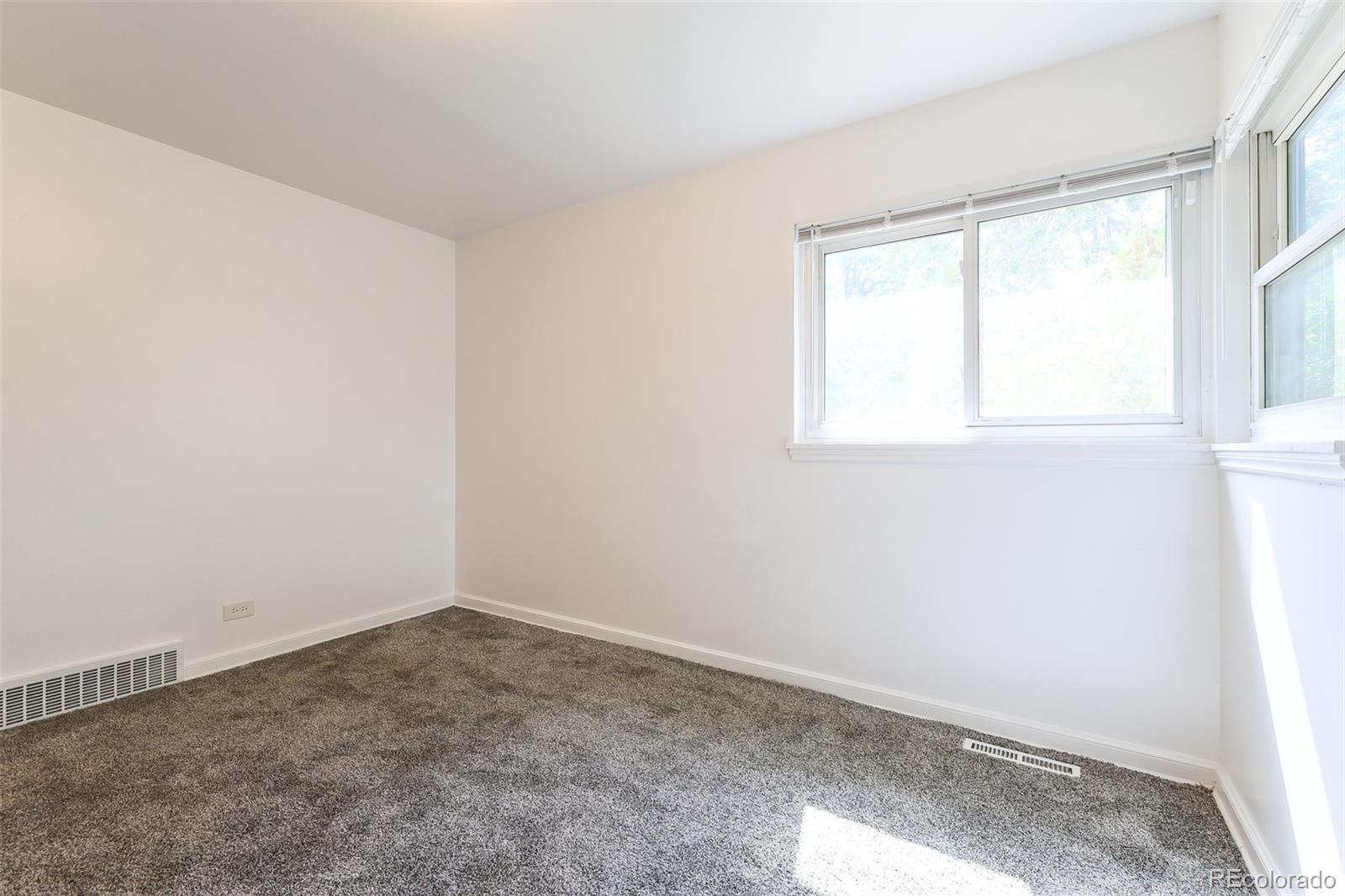 MLS Image #12 for 1616  newark street,aurora, Colorado