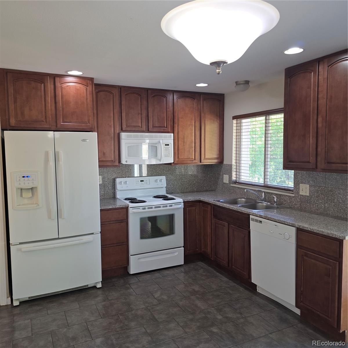 MLS Image #2 for 1276 s biscay street,aurora, Colorado