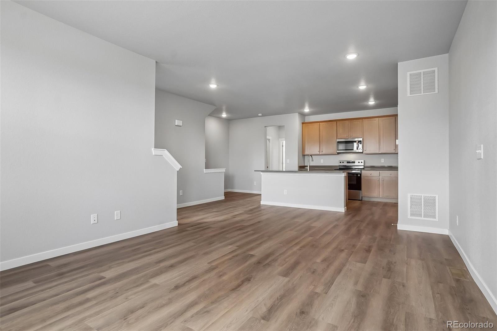 MLS Image #6 for 24161 e 54th place ,aurora, Colorado
