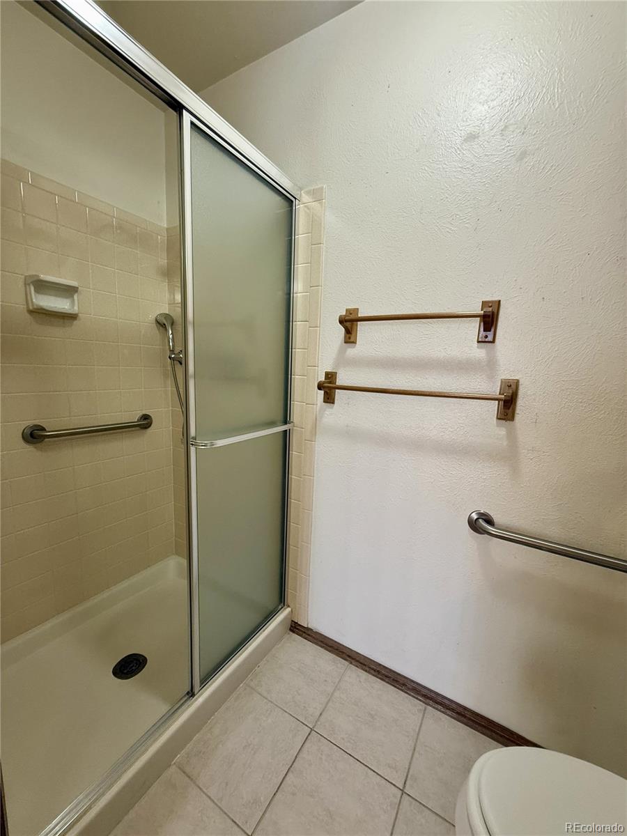 MLS Image #14 for 4705  fraser way,denver, Colorado