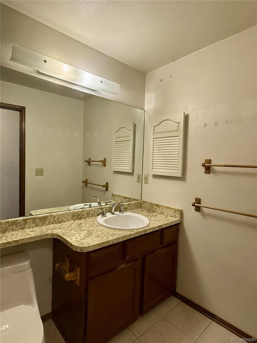 MLS Image #7 for 4705  fraser way,denver, Colorado