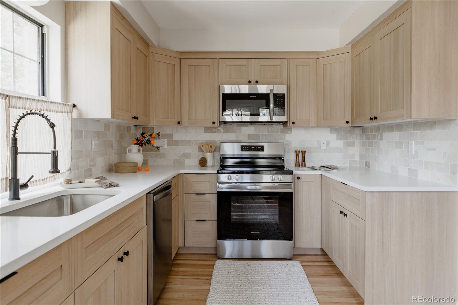 MLS Image #18 for 3011 w long court,littleton, Colorado