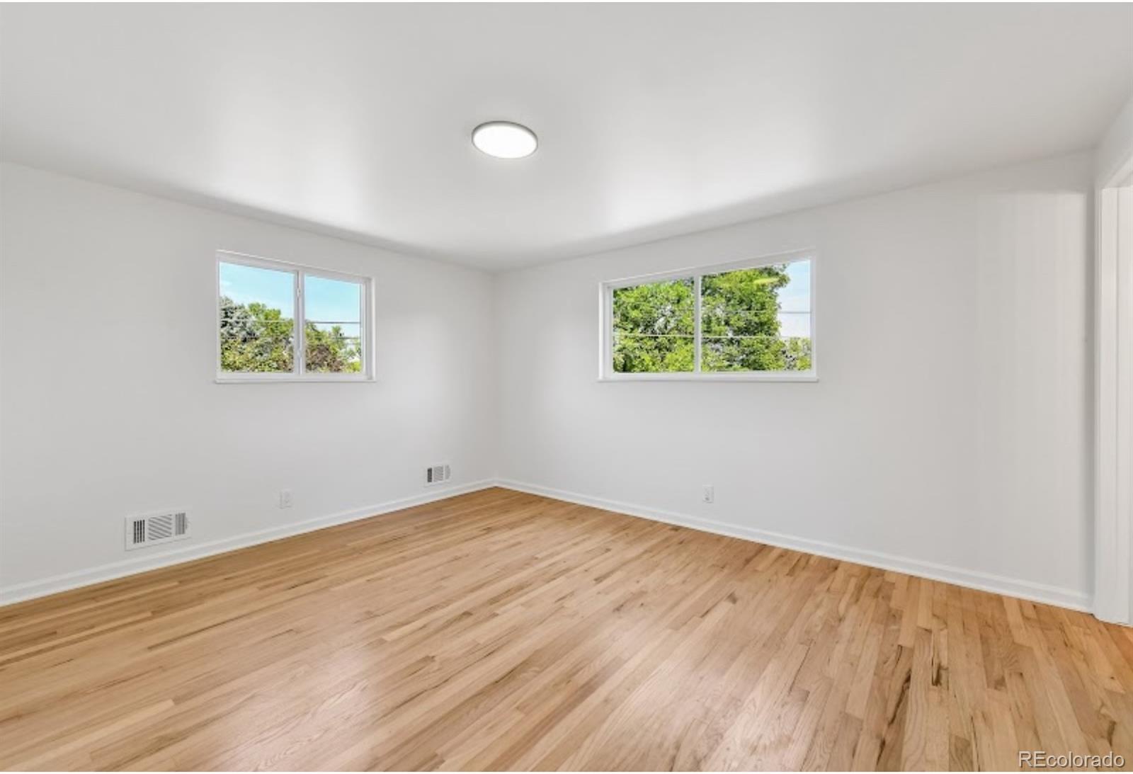 MLS Image #11 for 9944  bruce lane,denver, Colorado
