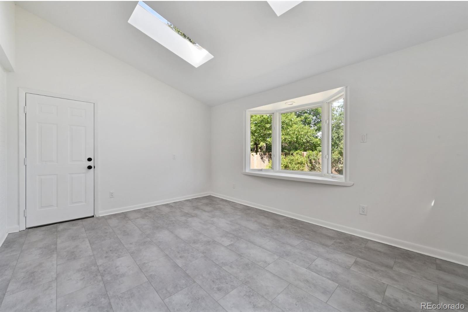 MLS Image #15 for 9944  bruce lane,denver, Colorado