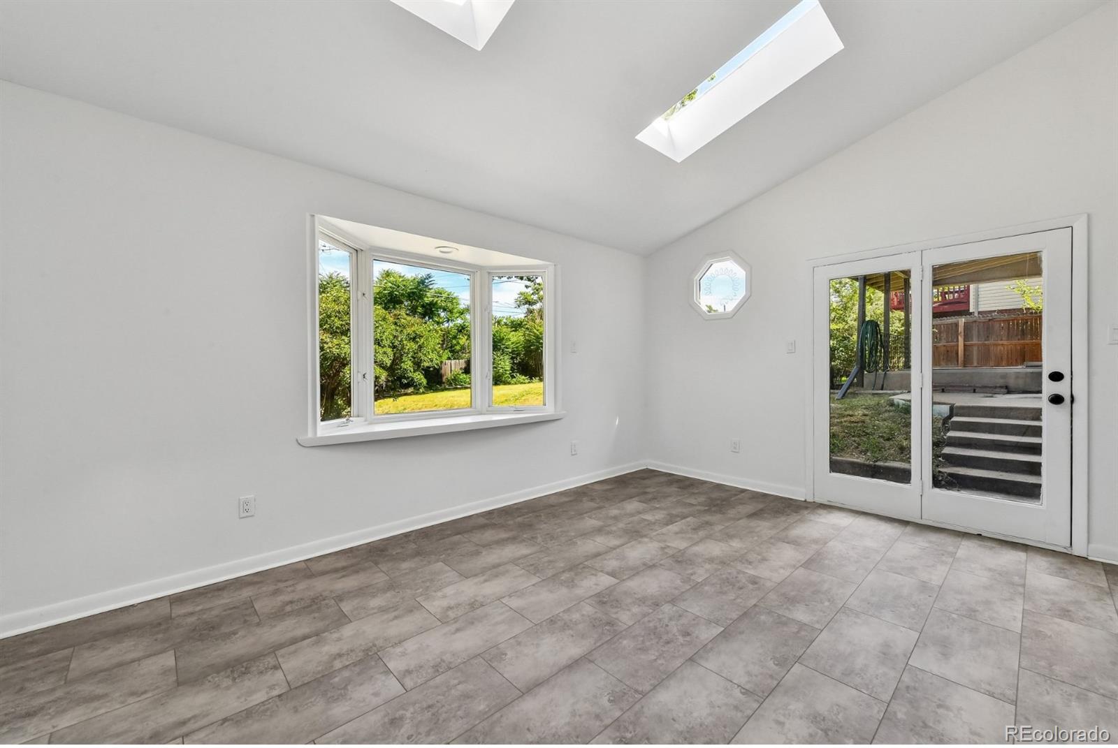 MLS Image #16 for 9944  bruce lane,denver, Colorado