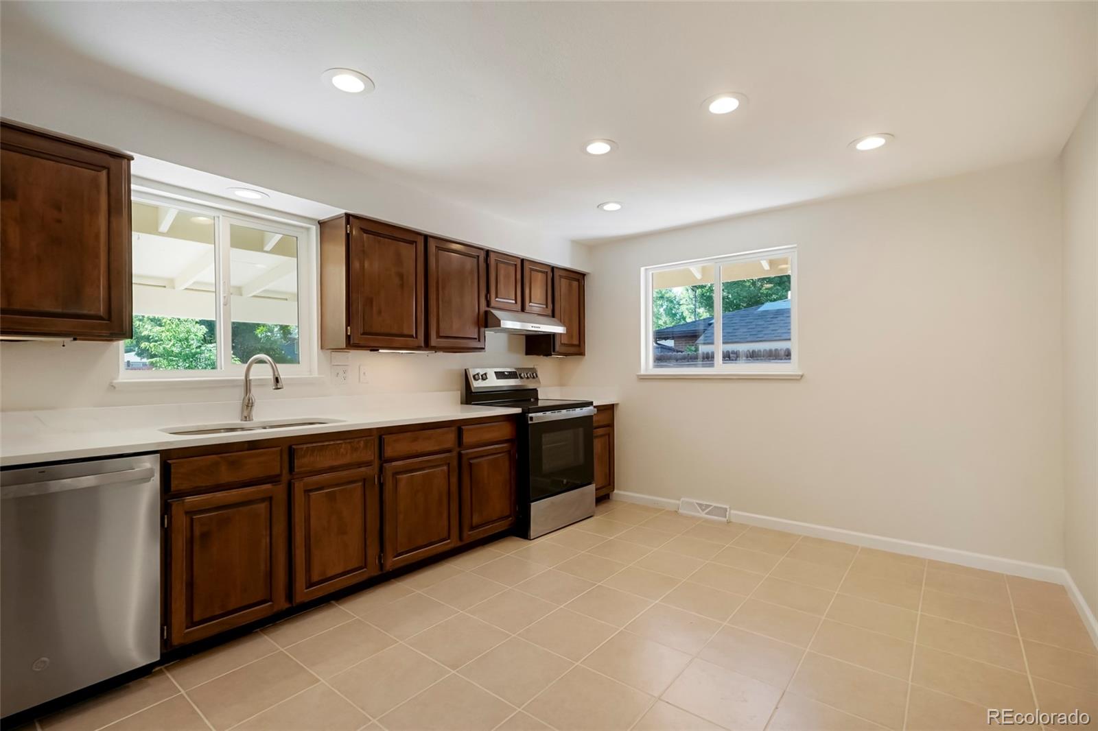 MLS Image #7 for 6023  holland street,arvada, Colorado