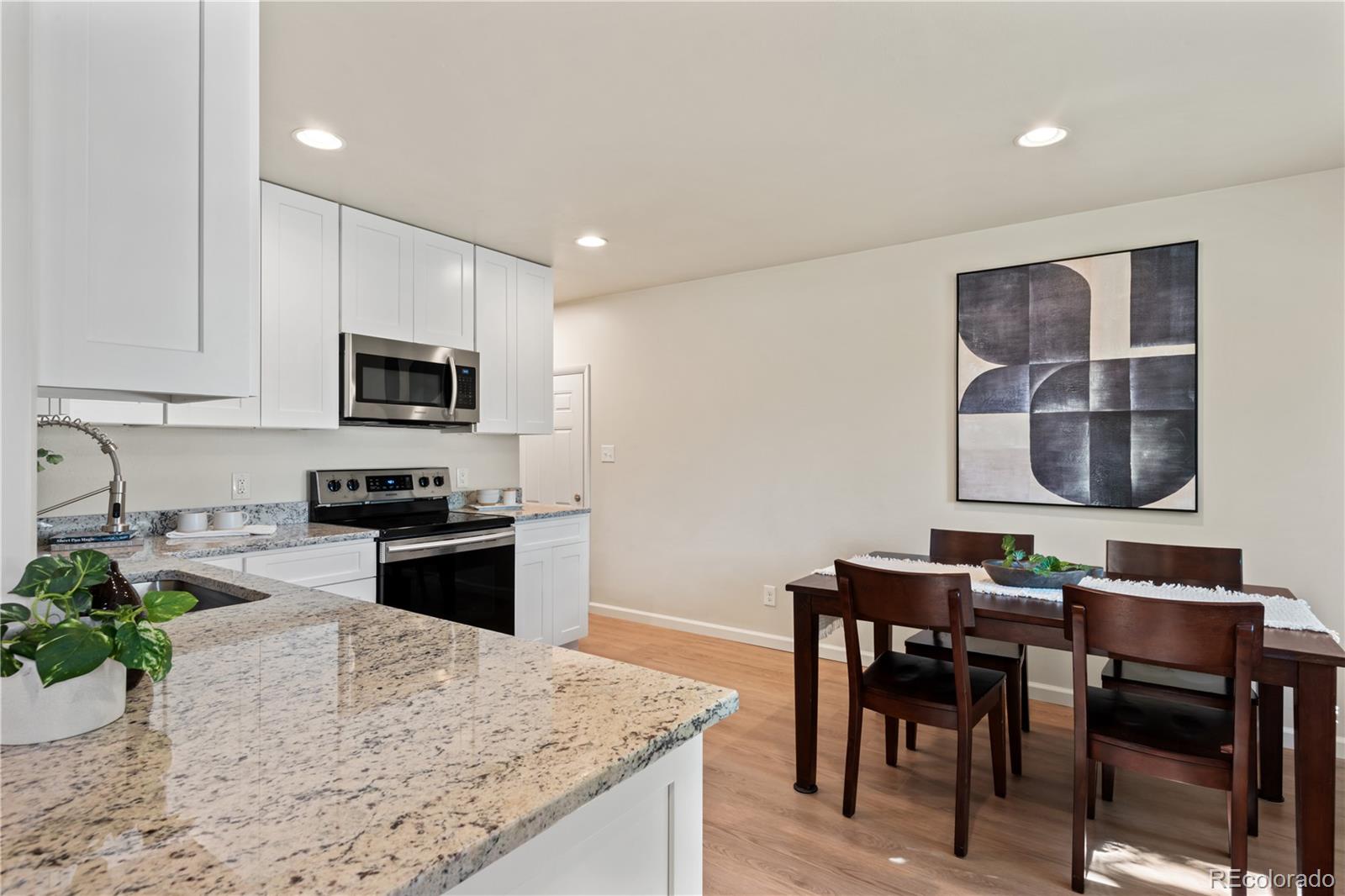 MLS Image #14 for 900 s pratt parkway,longmont, Colorado