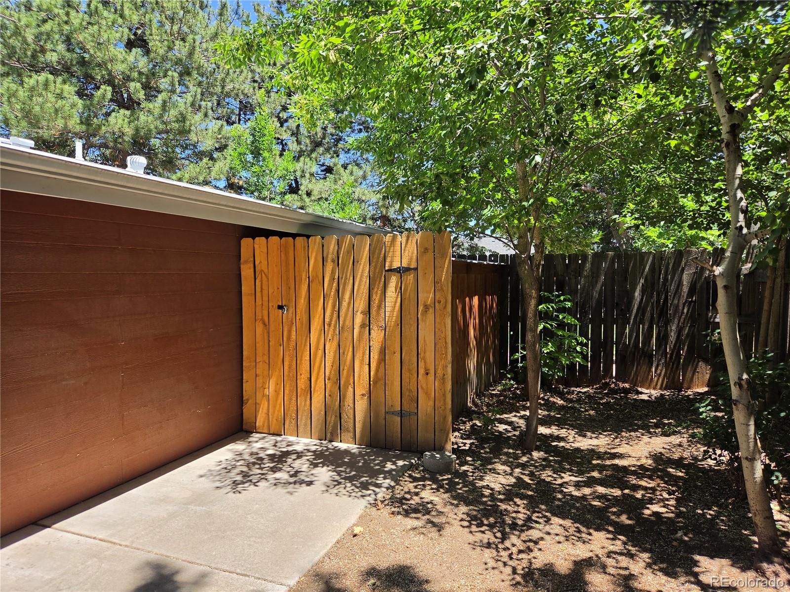 MLS Image #6 for 900 s pratt parkway,longmont, Colorado
