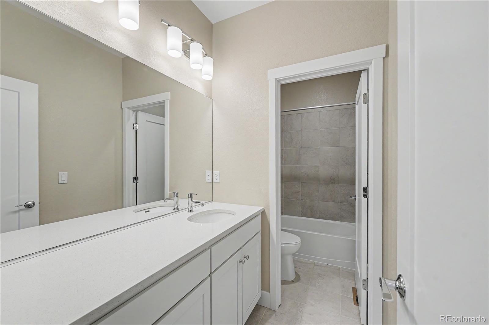 MLS Image #29 for 9650 e 63rd place,denver, Colorado