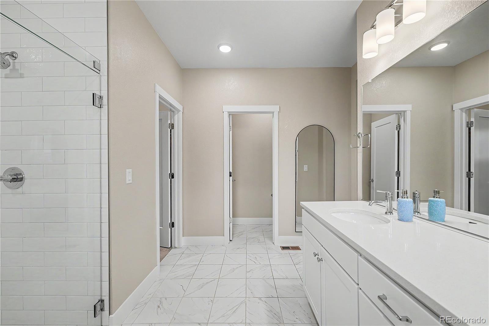 MLS Image #32 for 9650 e 63rd place,denver, Colorado