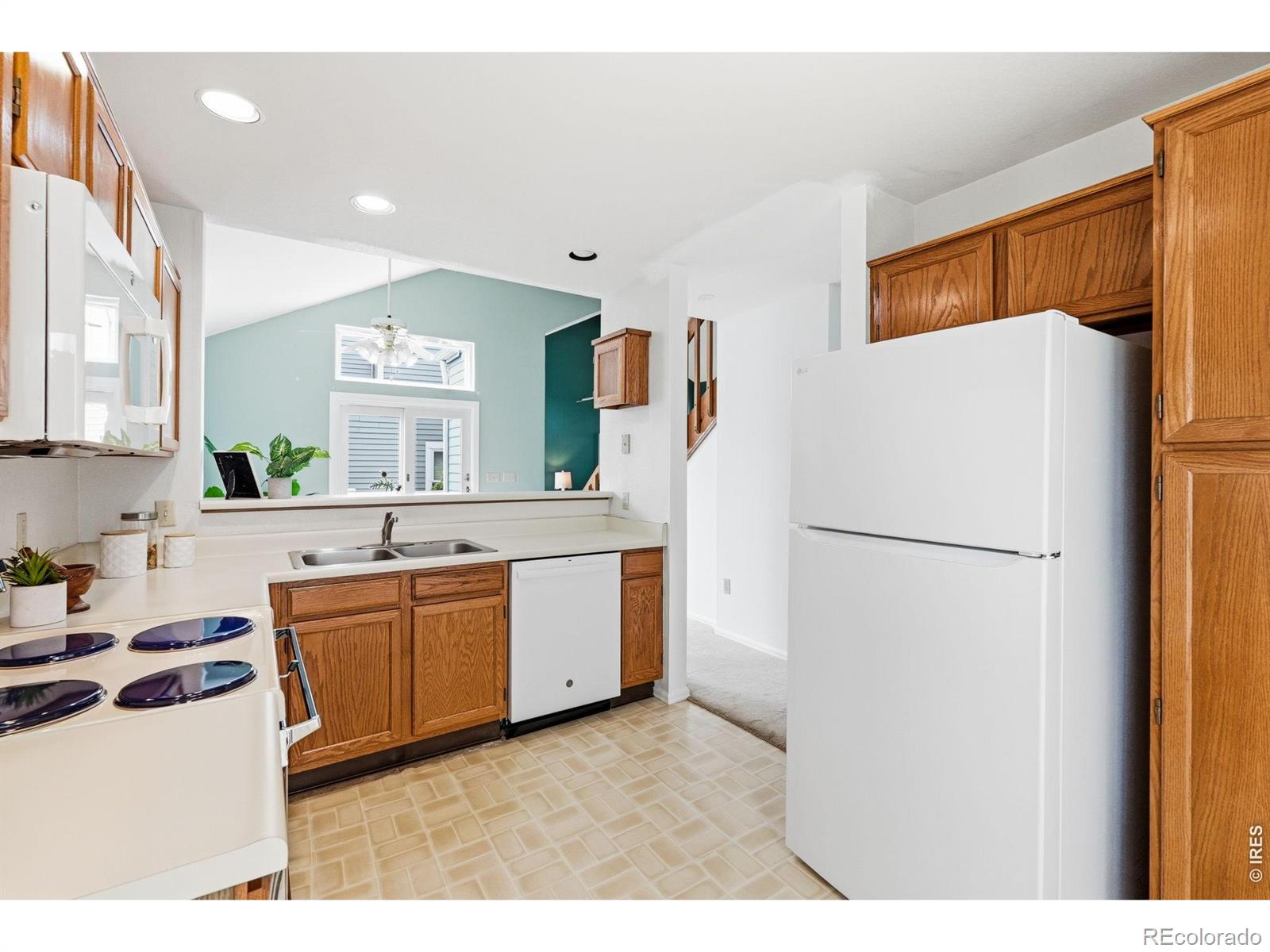 MLS Image #13 for 344  grouse court,louisville, Colorado