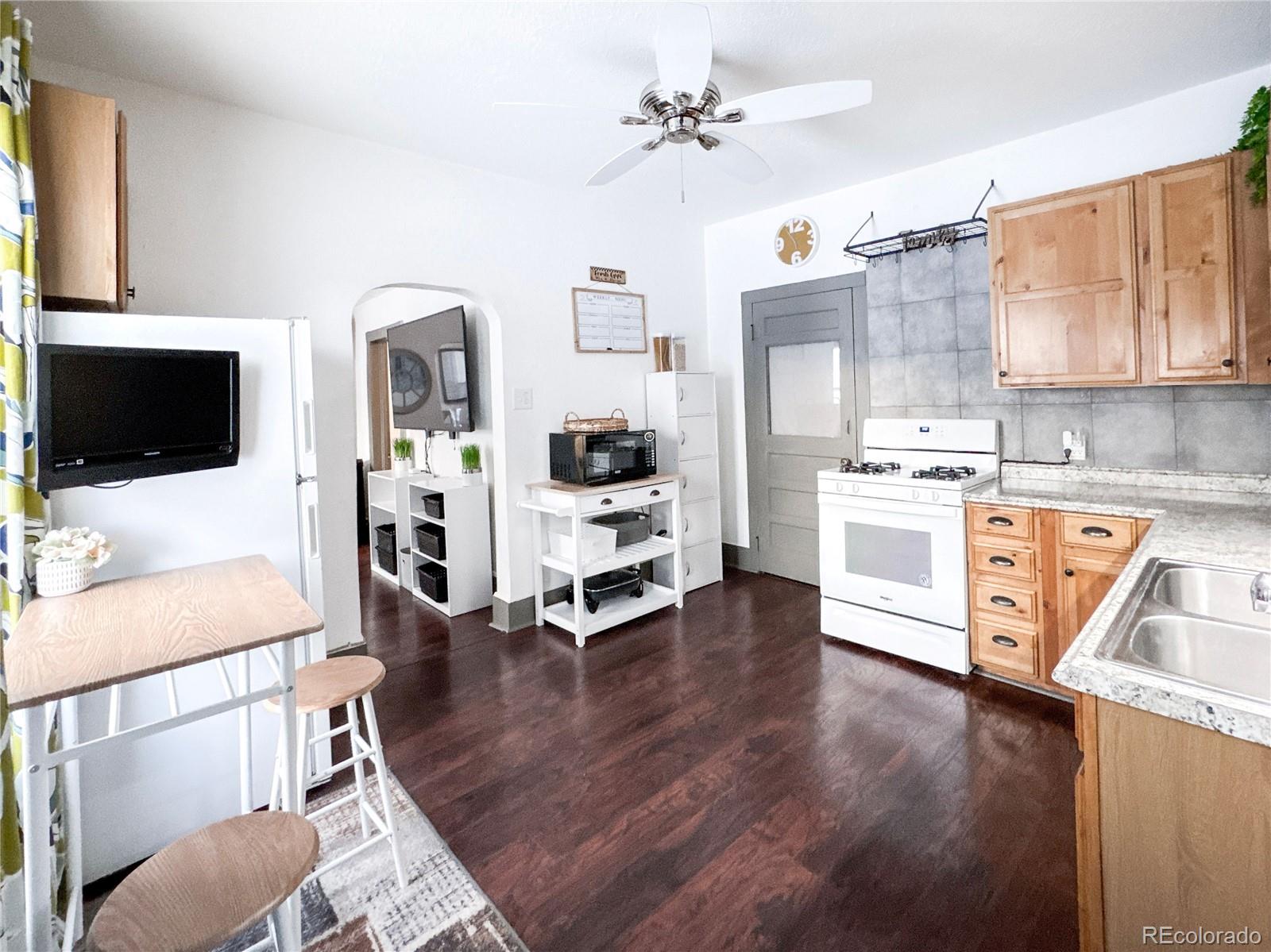 MLS Image #5 for 420  vine street,julesburg, Colorado