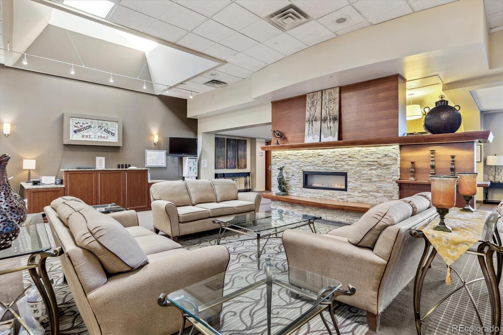 MLS Image #17 for 675 s clinton street 11b,denver, Colorado