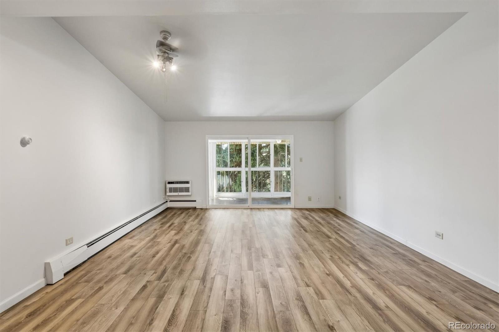 MLS Image #6 for 675 s clinton street 11b,denver, Colorado