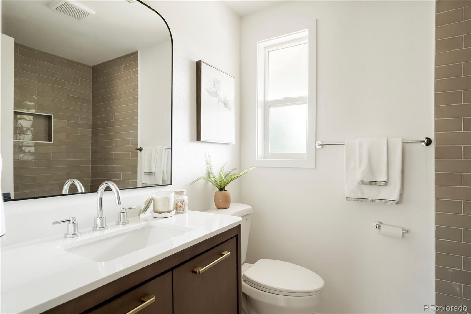 MLS Image #11 for 5390  julian street,denver, Colorado