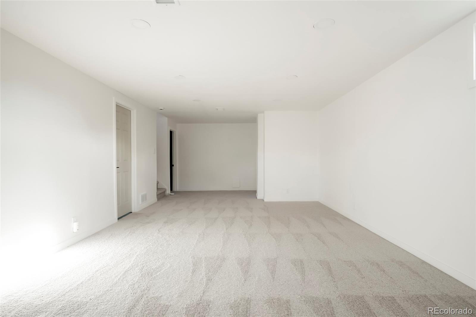MLS Image #28 for 5390  julian street,denver, Colorado