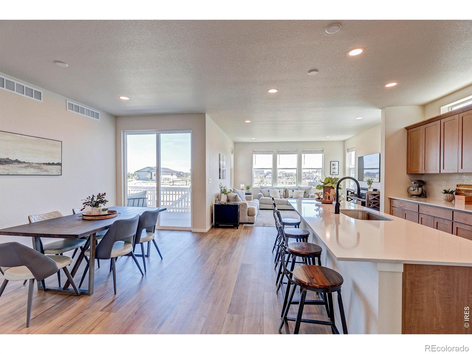 MLS Image #5 for 6025  saddlehorn drive,timnath, Colorado