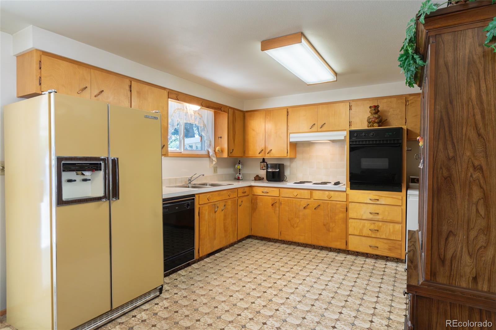 MLS Image #2 for 1716  empire avenue,loveland, Colorado