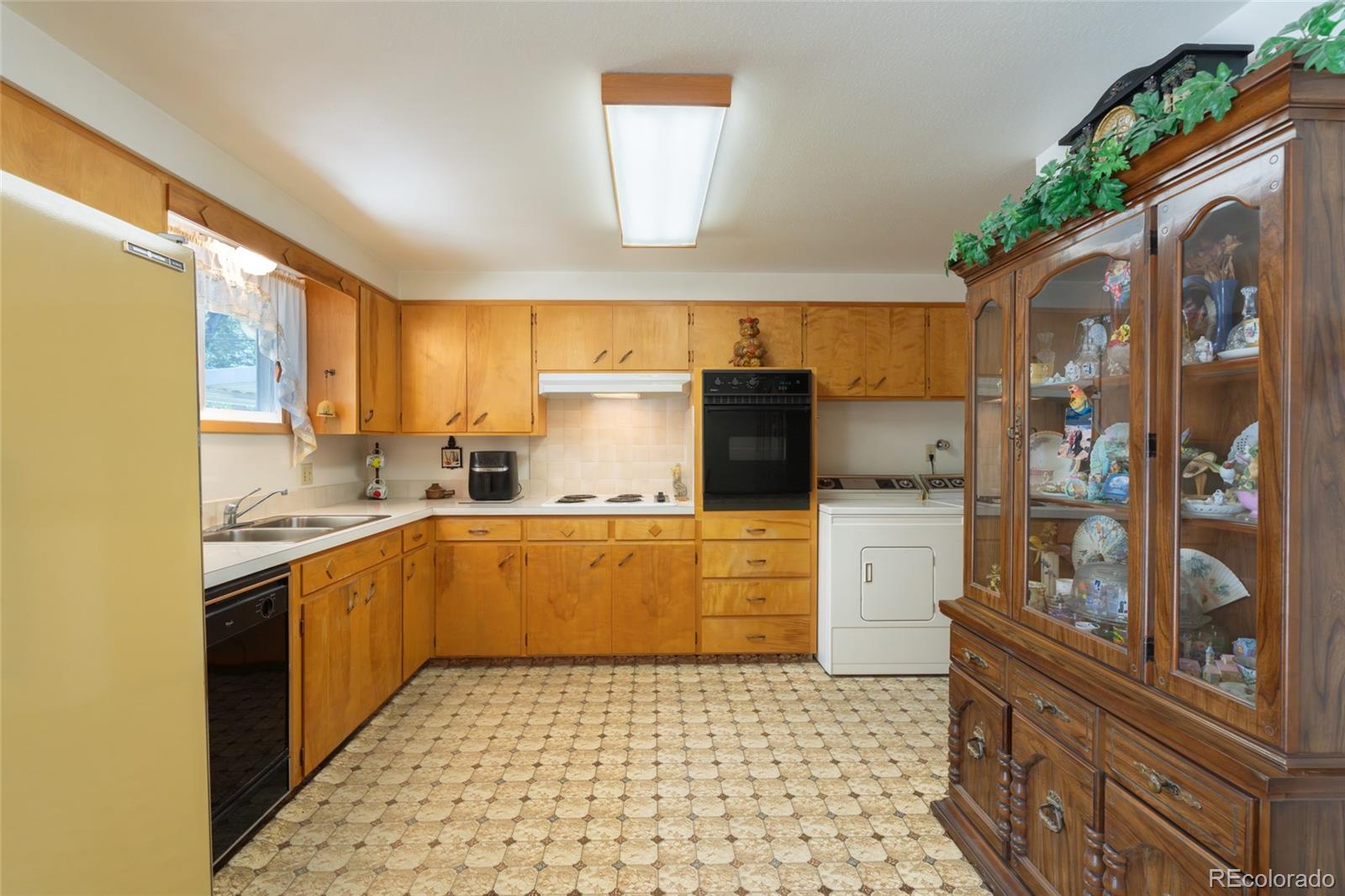 MLS Image #9 for 1716  empire avenue,loveland, Colorado