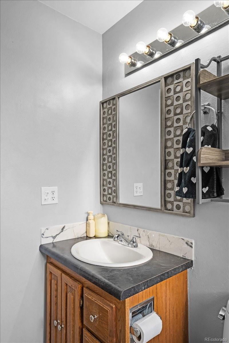 MLS Image #32 for 1505 s endicott street,lakewood, Colorado