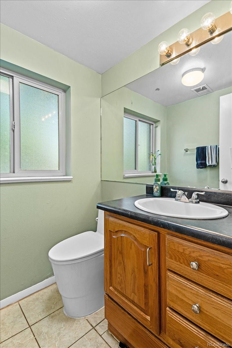 MLS Image #38 for 1505 s endicott street,lakewood, Colorado