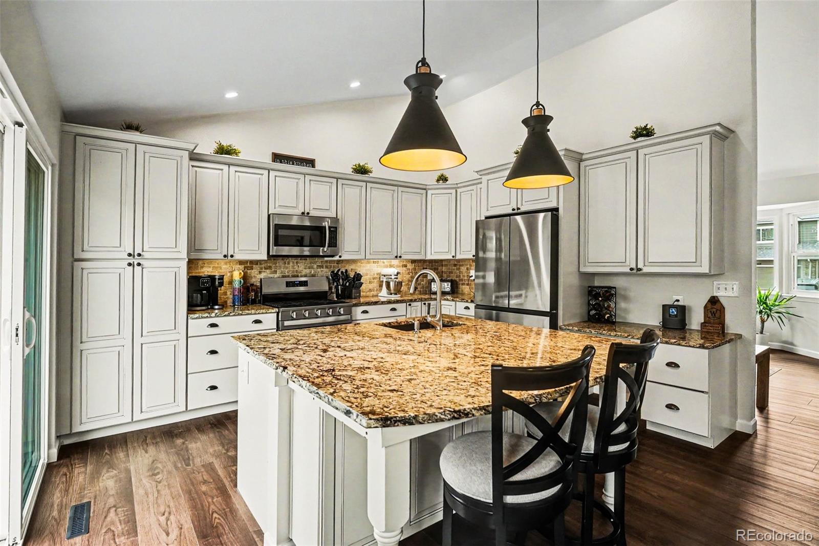 MLS Image #5 for 12163 w capri avenue,littleton, Colorado