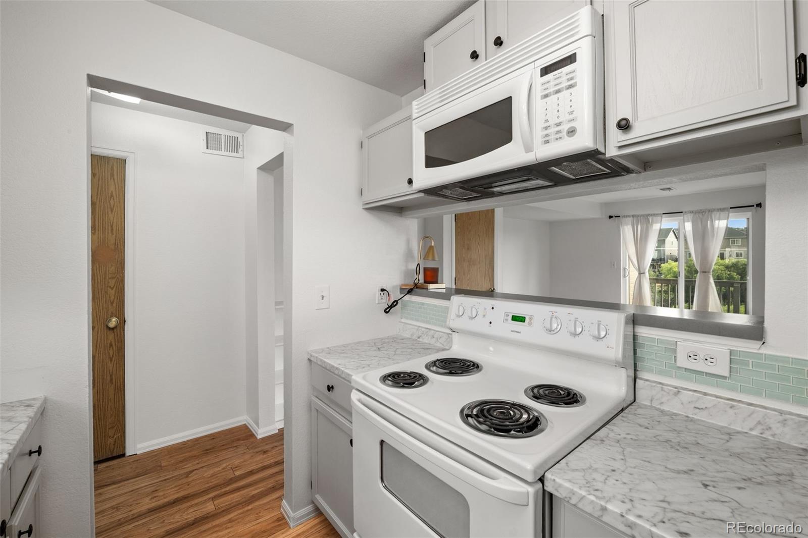 MLS Image #9 for 1141 s gilbert street 204,castle rock, Colorado