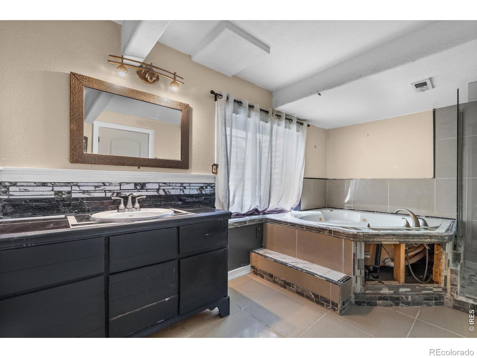 MLS Image #18 for 15731 w 64th place,arvada, Colorado
